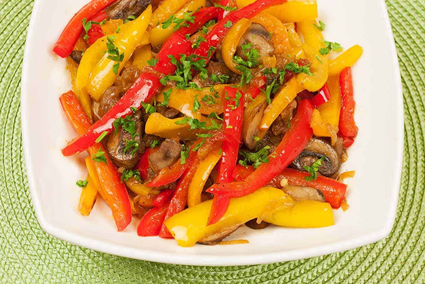 Golden Cal Wonder Bell Pepper - Image 9